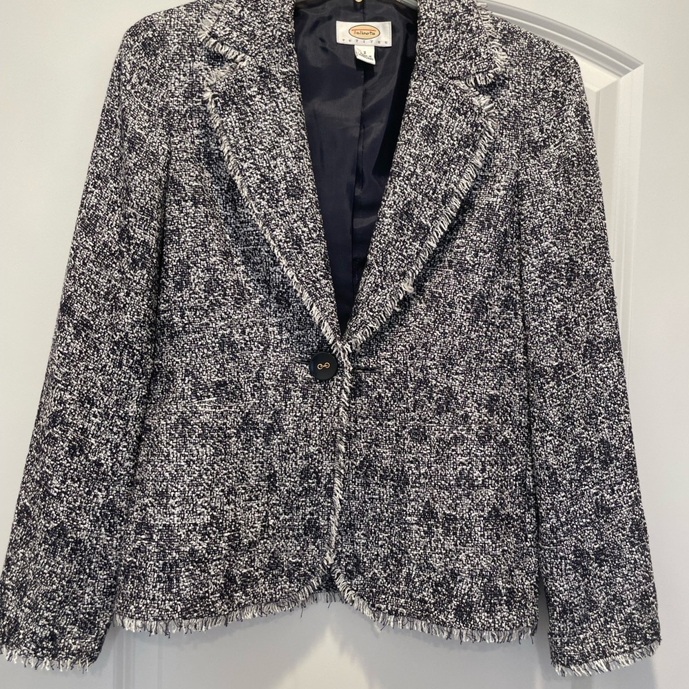 Talbot’s Women’s Navy Tweed Blazer jacket w/ fringe detail. Navy with white.